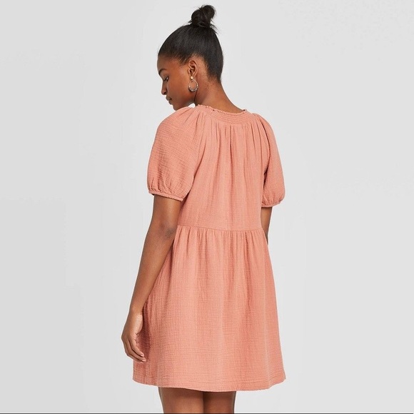 NWT Universal Thread Smocked Gauze Dress - Picture 2 of 5